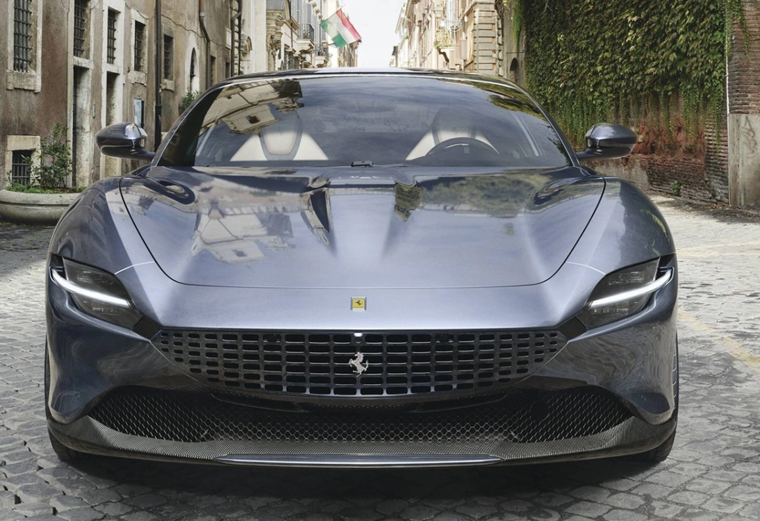 フェラーリ Roma　LA NUOVA DOLCE VITA フェラーリ Roma LA NUOVA DOLCE VITA Ferrari Roma / La nuova Dolce