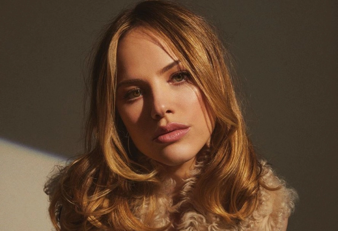 Actress Halston Sage stays down to earth while keeping her sights set high on Hollywood.