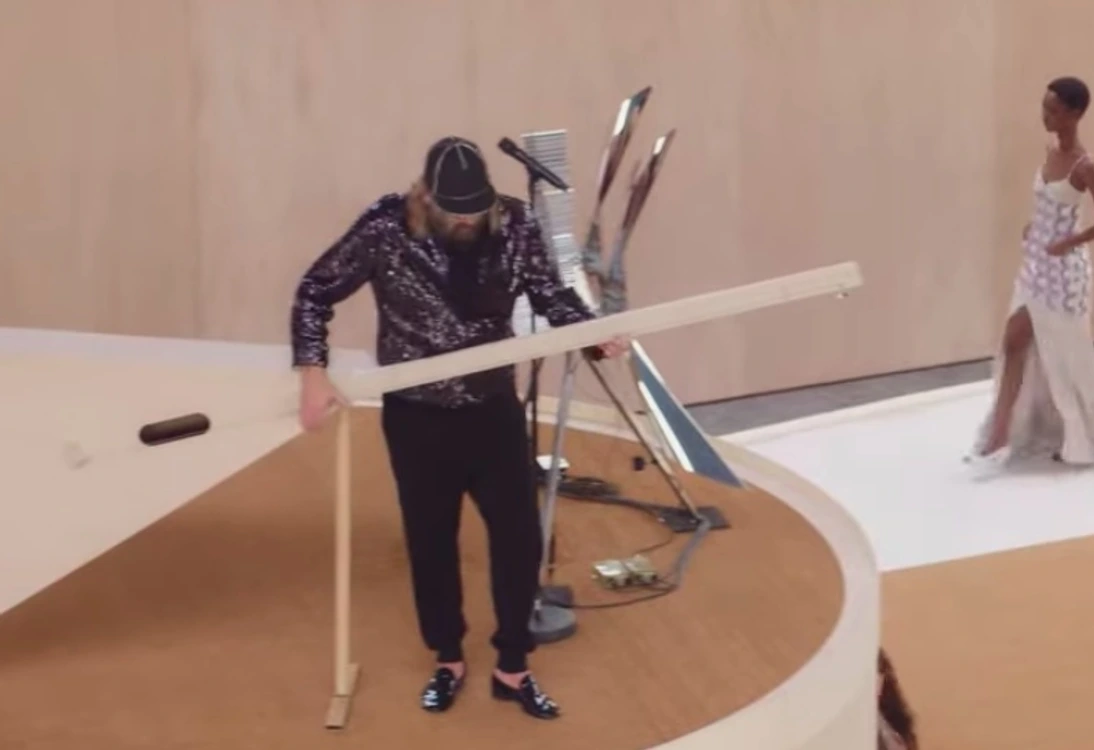 Sébastien Tellier's Emotional Score for Chanel 2022 Runway
