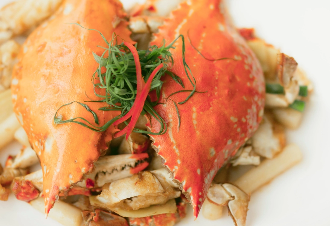 Top 5 Garlic Dungeness Crab Restaurants in San Francisco