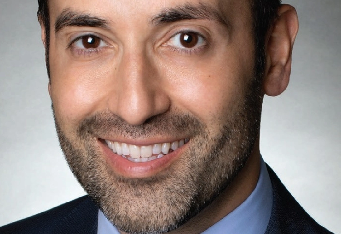 Angeleno Magazine Modern Luxury is excited to introduce our 2022 Leading Health & Beauty Experts, including Kian Karimi.