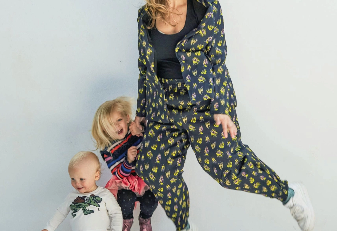 From reimagining headshots to mastering mommyhood, photographer and Hamptonite Sophie Elgort has an eye for style. We asked the talented tastemaker for a look through her lens.