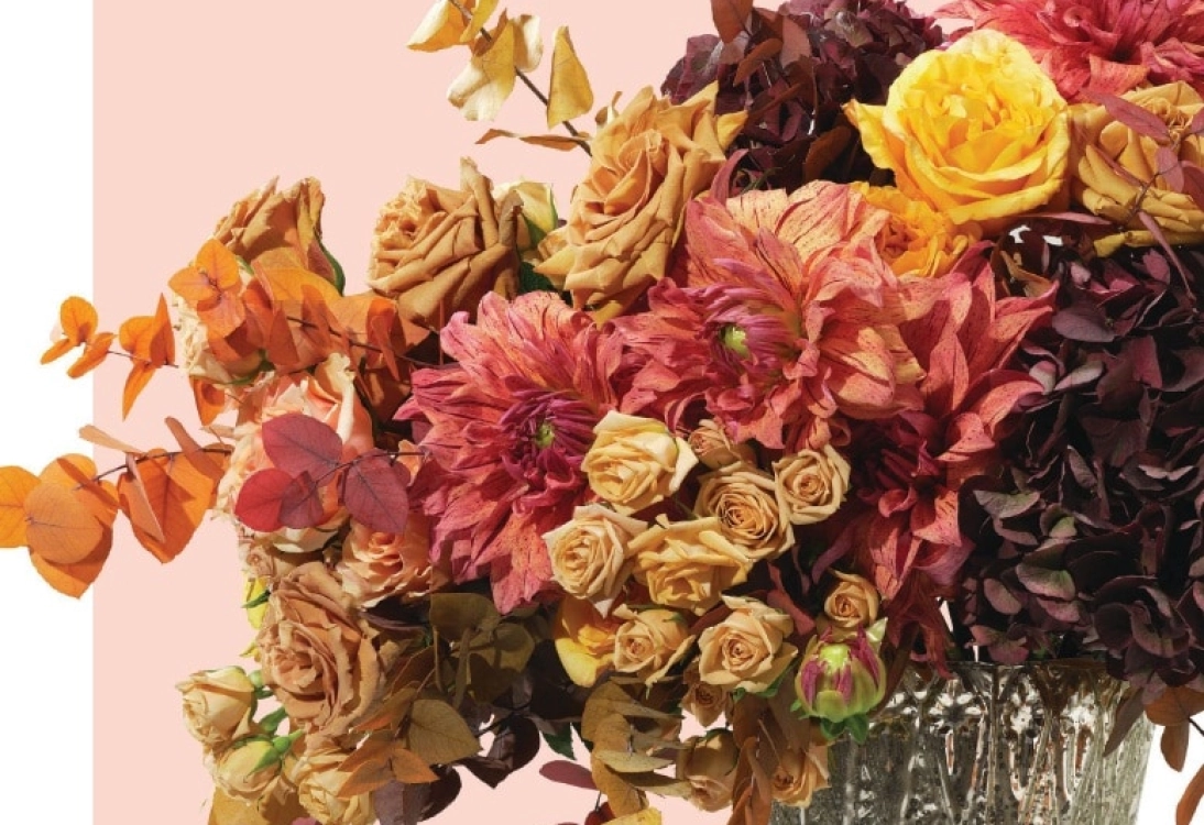 Stylish and seasonal, McQueens Flowers is ready to level up your holiday decor.