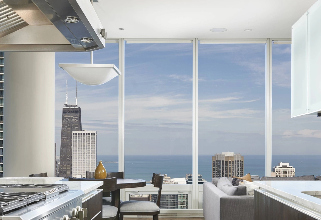 Curated visual reference: Picture Idea: Luxury And Eco Friendly Chicago Penthouse With Stunning Views