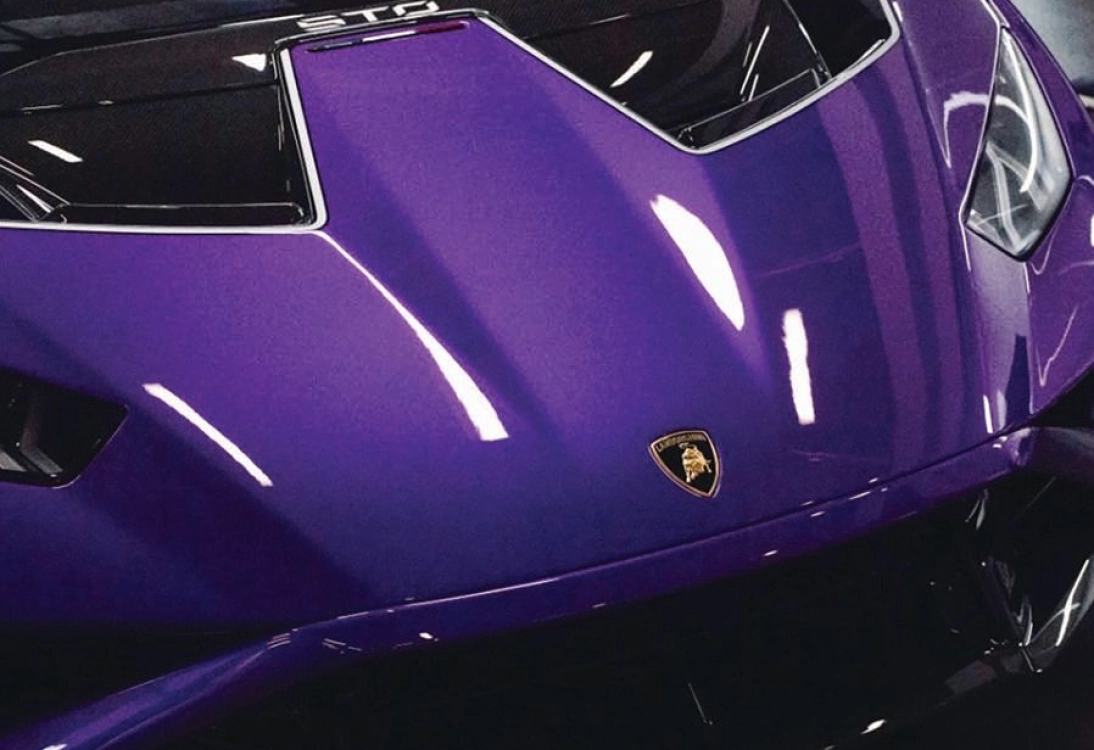 Luxury Cars and Jewelry Shine at Honolulu's Chinese New Year