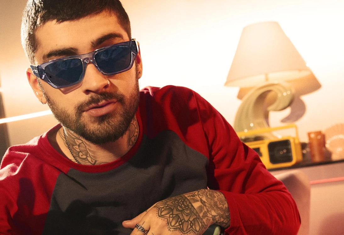 アール(ᵔᴥᵔ)　レディース　GB S Zayn X Arnette: Retro-Game Sunglasses Collection Launched