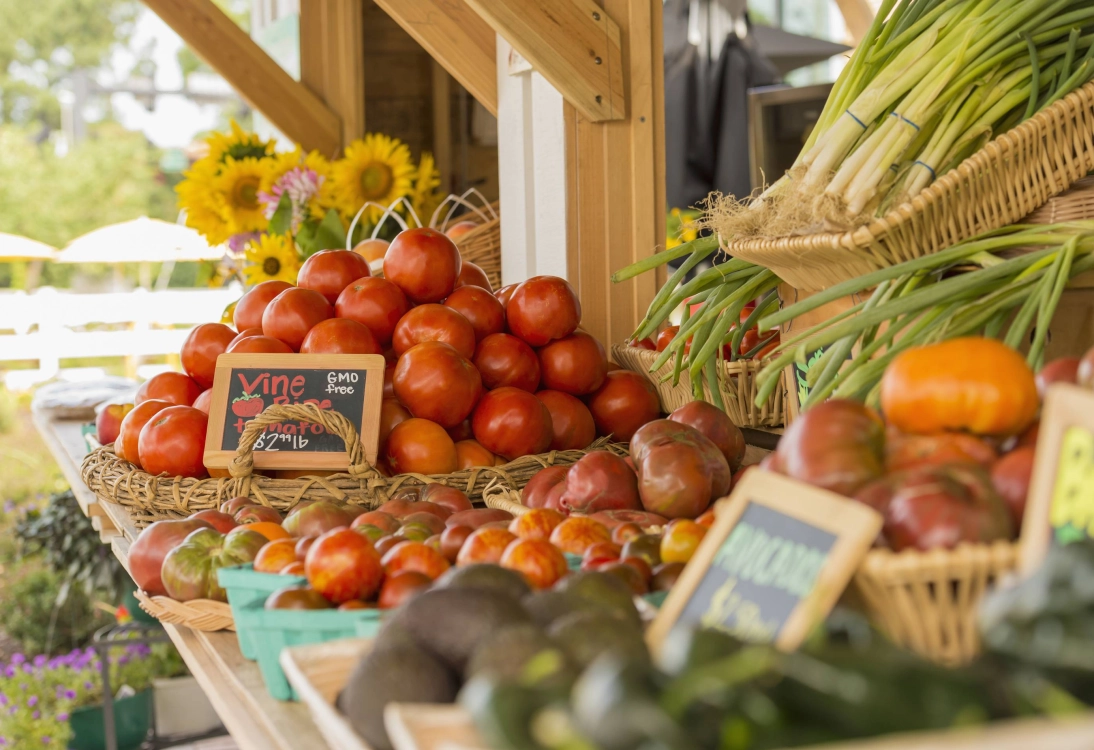 These are our favorite farmers markets in NYC all year round.