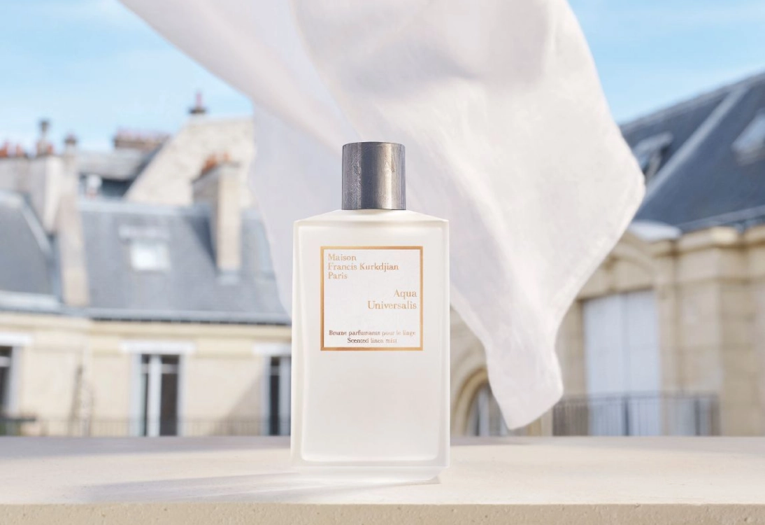 Refresh Laundry with Aqua Universalis Linen Mist by MFK