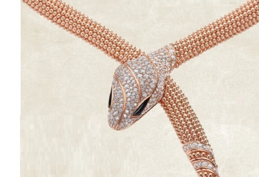 BVLGARI SERPENTI 花器 75周年記念 ブルガリが「セルペンティ」誕生75周年を記念、現代アーティスト
