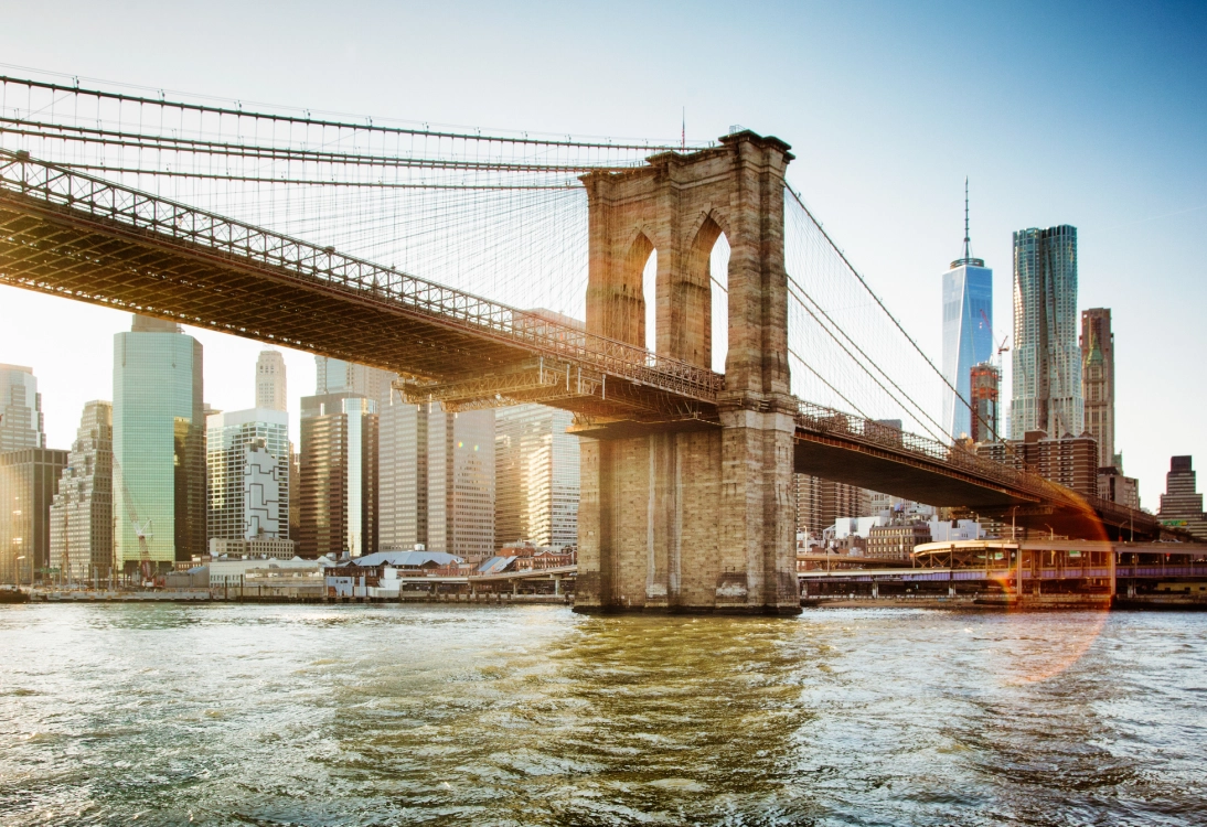 Plan your next special meal at one of our favorite waterfront-view restaurants right here in New York City.