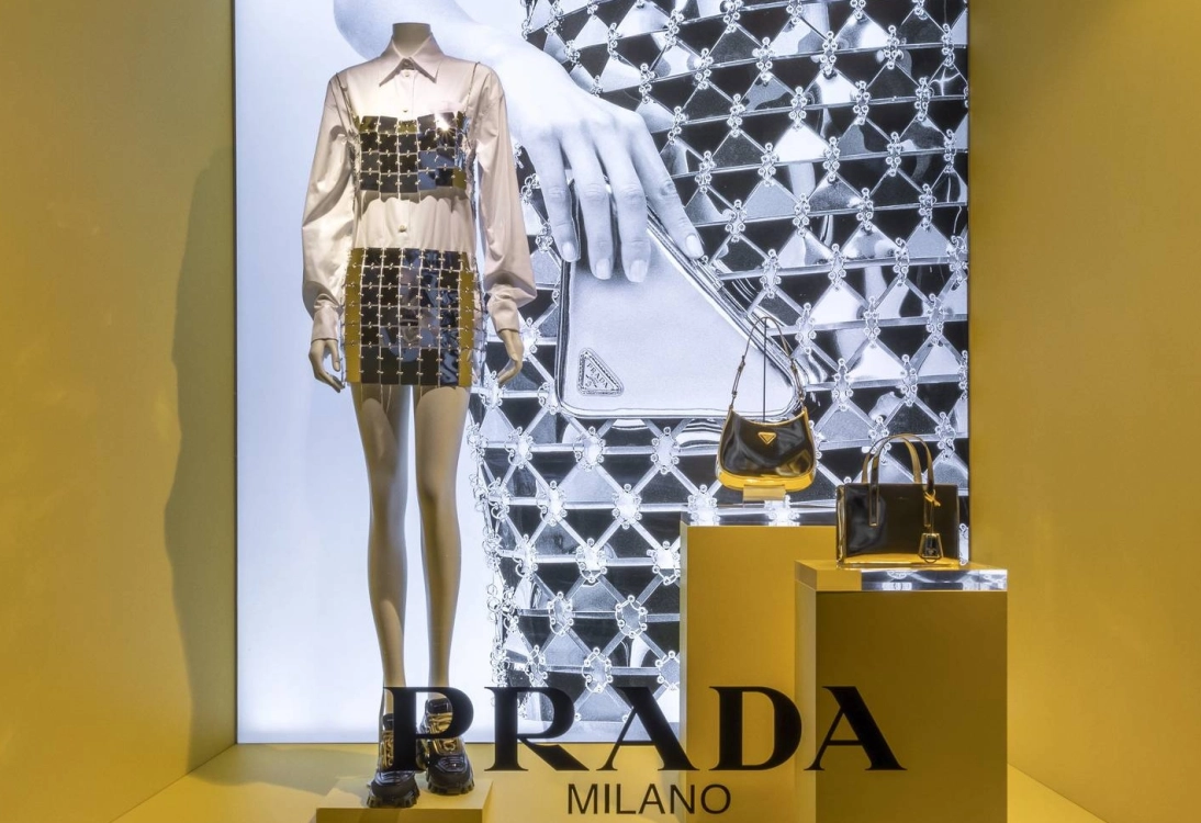 限定 PRADA 22AW Holiday Collection Shop Prada's 2022 Holiday Collection at Saks Fifth Avenue