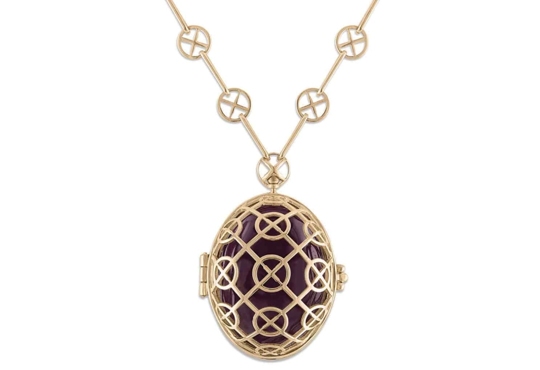 Rittenhouse Hotel and Bario Neal launch an exclusive heirloom locket inspired by Rittenhouse Square.