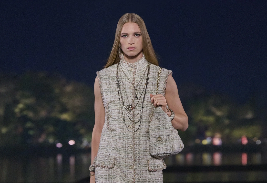 chanel_032_2024-25-metiers-dart-collection-HD(1) Cropped