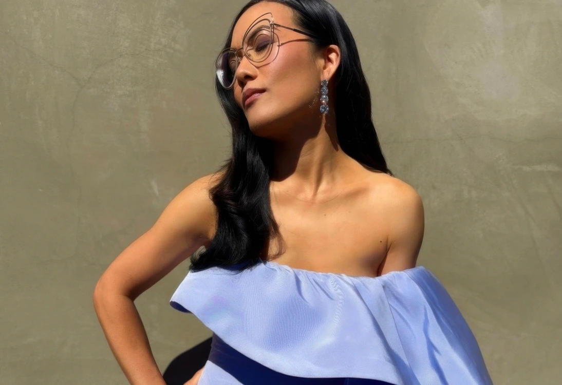 Ali Wong’s Vegas Comedy Tour & Offstage Routine Revealed
