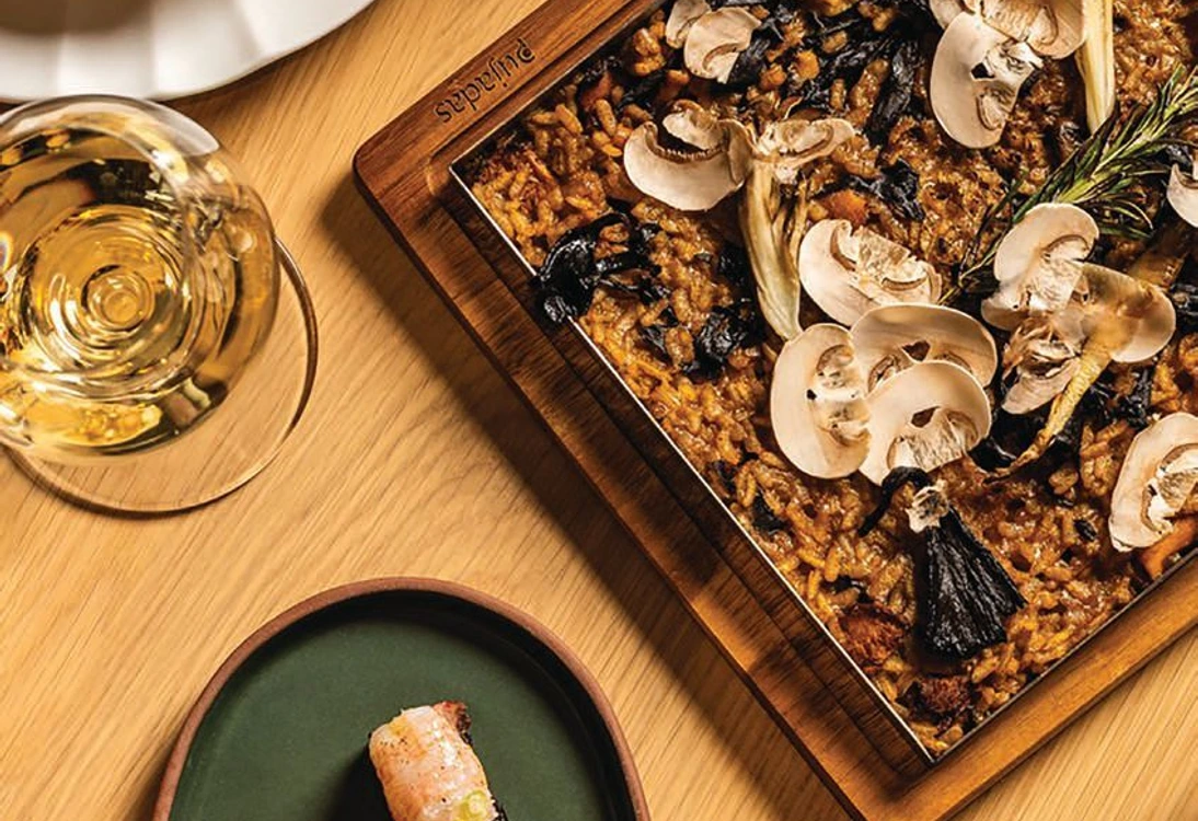Arroz con seta is Catalan-style rice dish with fresh porcini.