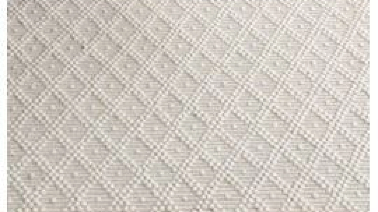 BEST CUSTOM RUGS STARK Custom-Sized Rugs STARK brings made-to-measure luxury into the digital age with its custom-sized rugs program, transforming a traditionally arduous process into a seamless online experience. Drawing on more than 85 years of craftsmanship, the brand now allows clients to specify exact dimensions, explore a curated selection of customizable styles, and tailor colors, textures and patterns to suit their space, all with delivery in under three weeks. starkcarpet.com PHOTO COURTESY OF BRANDS