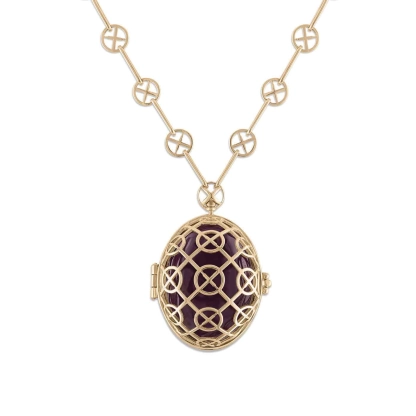 Rittenhouse Hotel and Bario Neal launch an exclusive heirloom locket inspired by Rittenhouse Square.