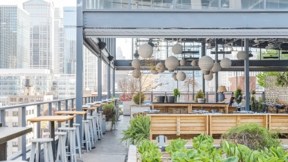 From tried-and-true staples to newly debuted alfresco experiences, here are the best rooftop bars and patios for dining and drinking across Chicago.