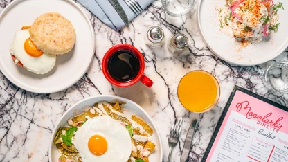 MOONLARKS DINER0033