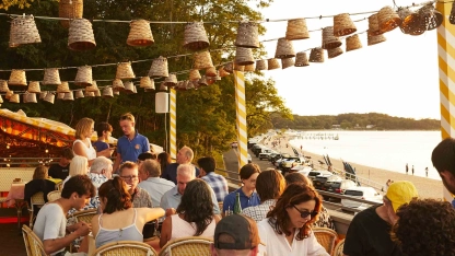 SB_restaurant_topdeck_afternoon__NFranzen_lores