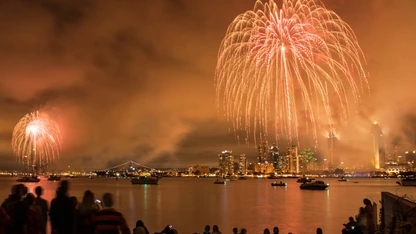 Fireworks_July_4th_courtesy_Tristan_Loper__1_