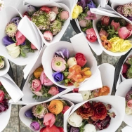These are the best 5 places to stop by in the Hamptons in the search for the perfect Mother’s Day gifts and experiences.