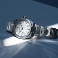 Zenith’s Defy Skyline carries the integrated-bracelet craze into an unlikely place: the future.