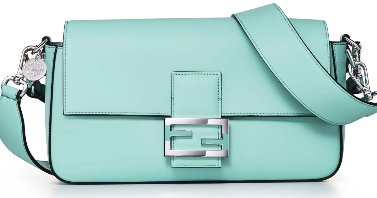 FENDI TIFFANY & FENDI など、ショップ袋セット13点 Tiffany x Fendi: Limited Edition Blue Baguette Available Now