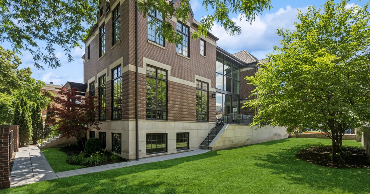 Competti Luxury Custom-Built Home for Sale in Lakeview, Chicago