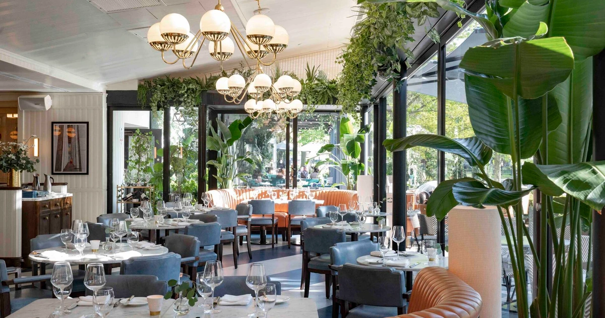 Luxury Sports Getaways: 3 Top Hotels for Game-Day Travel