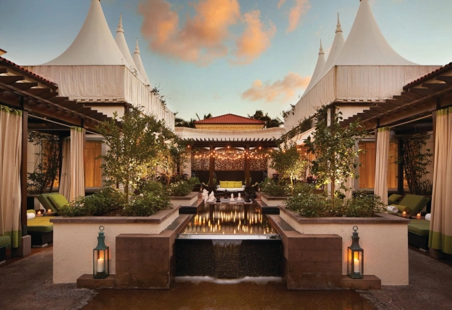 Eau Palm Beach's illustrious Eau Spa invites guests to cool down this season with a new ultra luxe facial by Valmont.