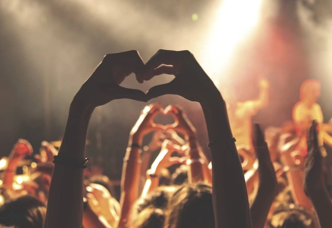 These-Are-The-Best-Cities-For-Live-Music-Around-the-World_Thumb