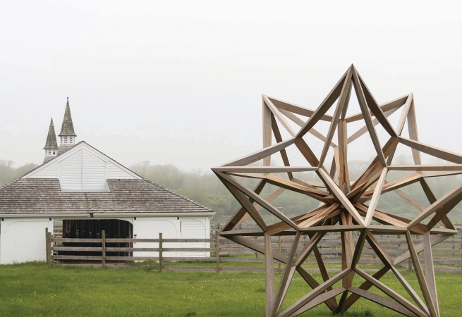 Many flock to the Hamptons to get a taste of fresh exhibitions, showcasing local talent of both established and emerging artists. From galleries to installations, here are some to check out this season.