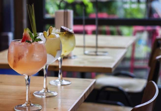 Manuela, Bar Henry and more L.A. establishments let you take to-go cocktails so that you can drink right from home.