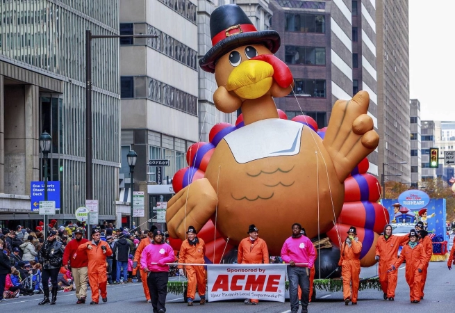 The beloved 6ABC Dunkin Thanksgiving Day Parade is back in Philly this November 24th—here's where to watch it.