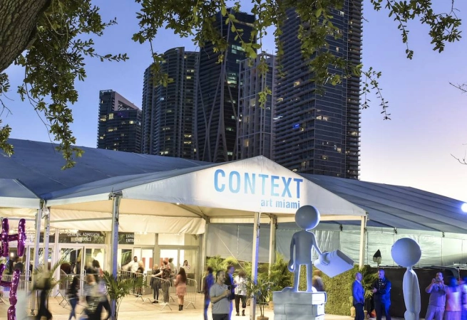 Here is a list of trends that we are expected to see in artworks, galleries, and events during Miami Art Week 2022.