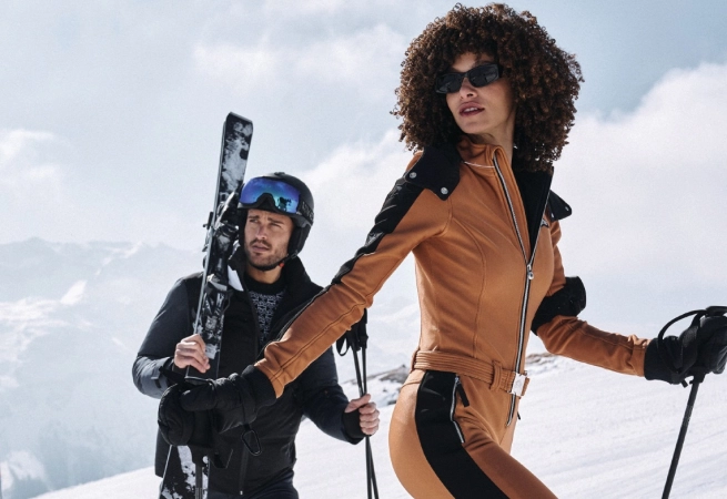 THESE SHOWSTOPPING SKIWEAR LOOKS WILL HAVE HEADS TURNING ON THE SLOPES—AND IN THE STREETS.