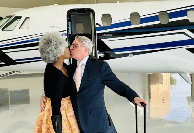 Las Vegas based non-profit Miracle Flights presents the first SOARée gala at Thrive Aviation and awards three gala-attending couples with a private jet getaway.