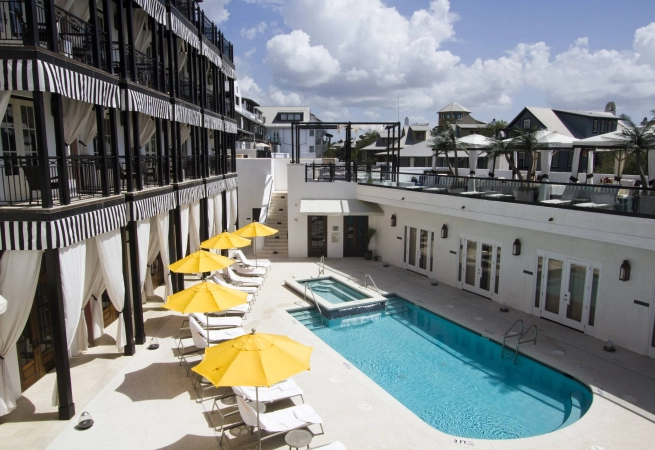 Are you a Seaside Family or Watercolor? Once you find your tribe on South Walton’s Emerald Coast, it is passed on for generations of fun beach trips to come. Explore Modern Luxury Atlanta’s guide to the best of the best along 30A’s stunning beachside communities.