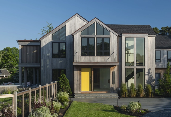 Architecture and interior design firm, SV Design, took cues from Sea Ranch in Northern California to turn this Cape Cod home into a one-of-a-kind oasis.