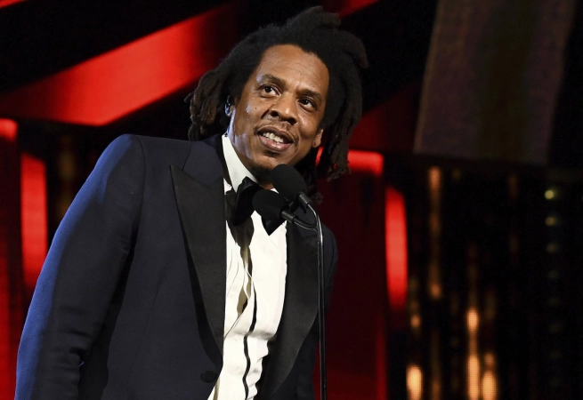 The Rock and Roll Hall of Fame welcomed the class of 2021, including Jay-Z, Carole King, Tina Turner, The Foo Fighters and more.