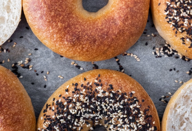 Oftentimes referred to as the “bagel capital of America” New York City is home to some of the best bagels you will ever eat.