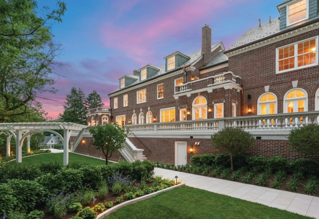 As the real estate market in Boston heats up, we spotlight the hottest listings to snatch up now.