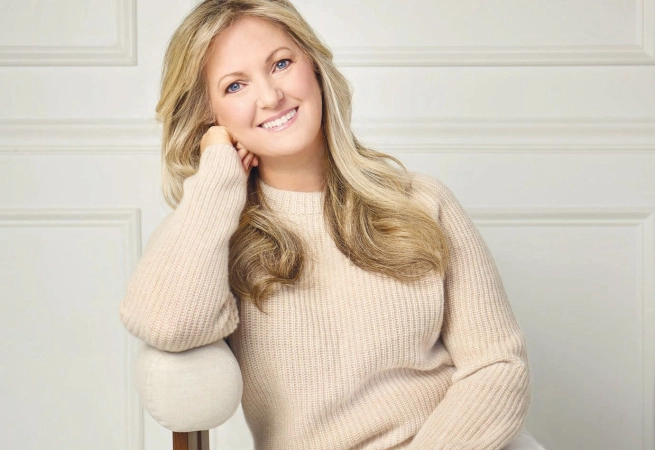 Tammy Fenderâs holistic approach produces excellent skin results and long-lasting benefits for your lifestyle. Her eponymous brand embodies beauty from the inside out. PHOTOGRAPHY COURTESY OF TAMMY FENDER HOLISTIC SKINCARE