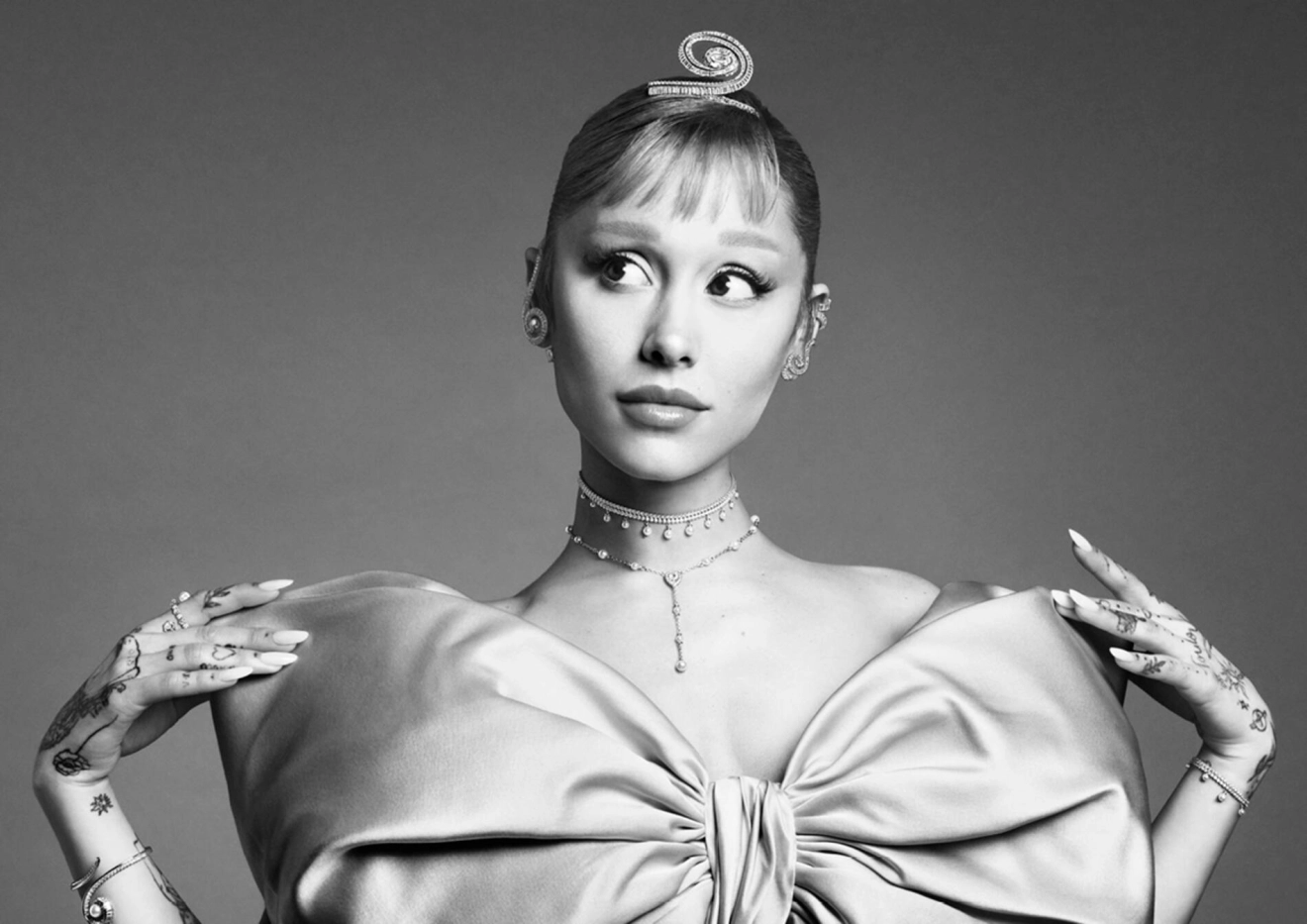 SWAROVSKI×アリアナ・グランデ Ariana Grande x Swarovski Y necklace, Mixed cuts, Crystal pearl