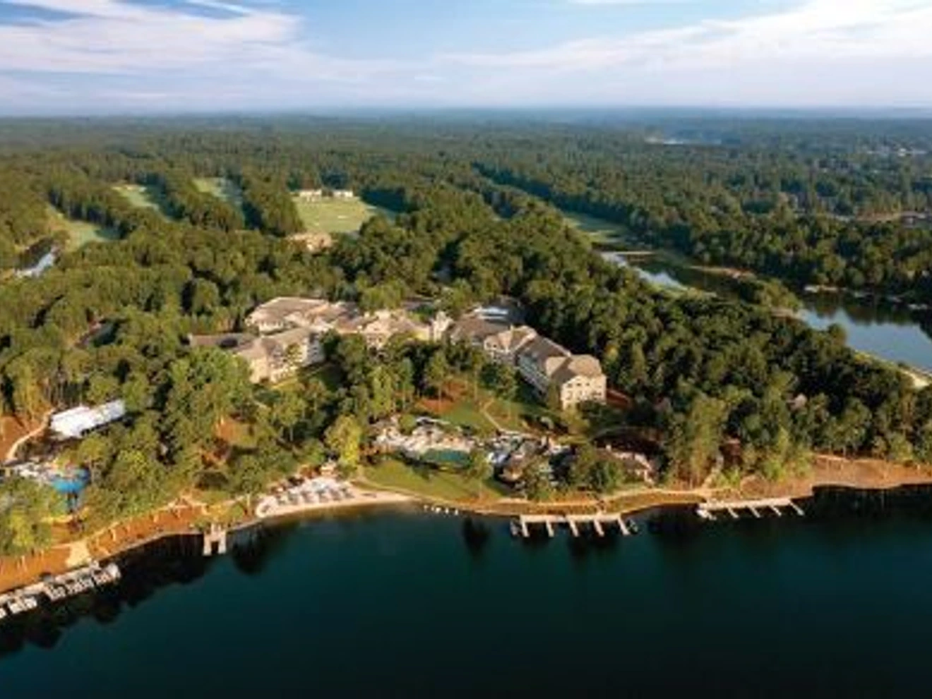 the Ritz-Carlton Reynolds, Lake Oconee is an easily accessible, elevated escape. PHOTO COURTESY OF: RITZ-CARLTON REYNOLDS, LAKE OCONEE