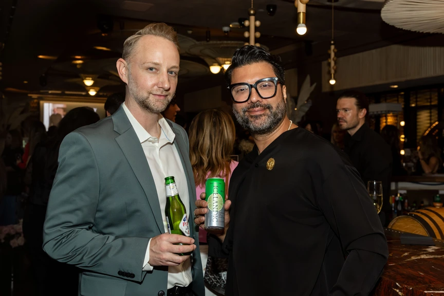 Guest with beverages