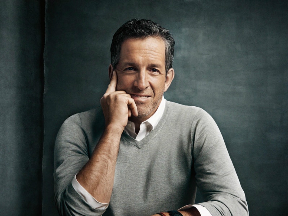 Kenneth Cole display picture 1