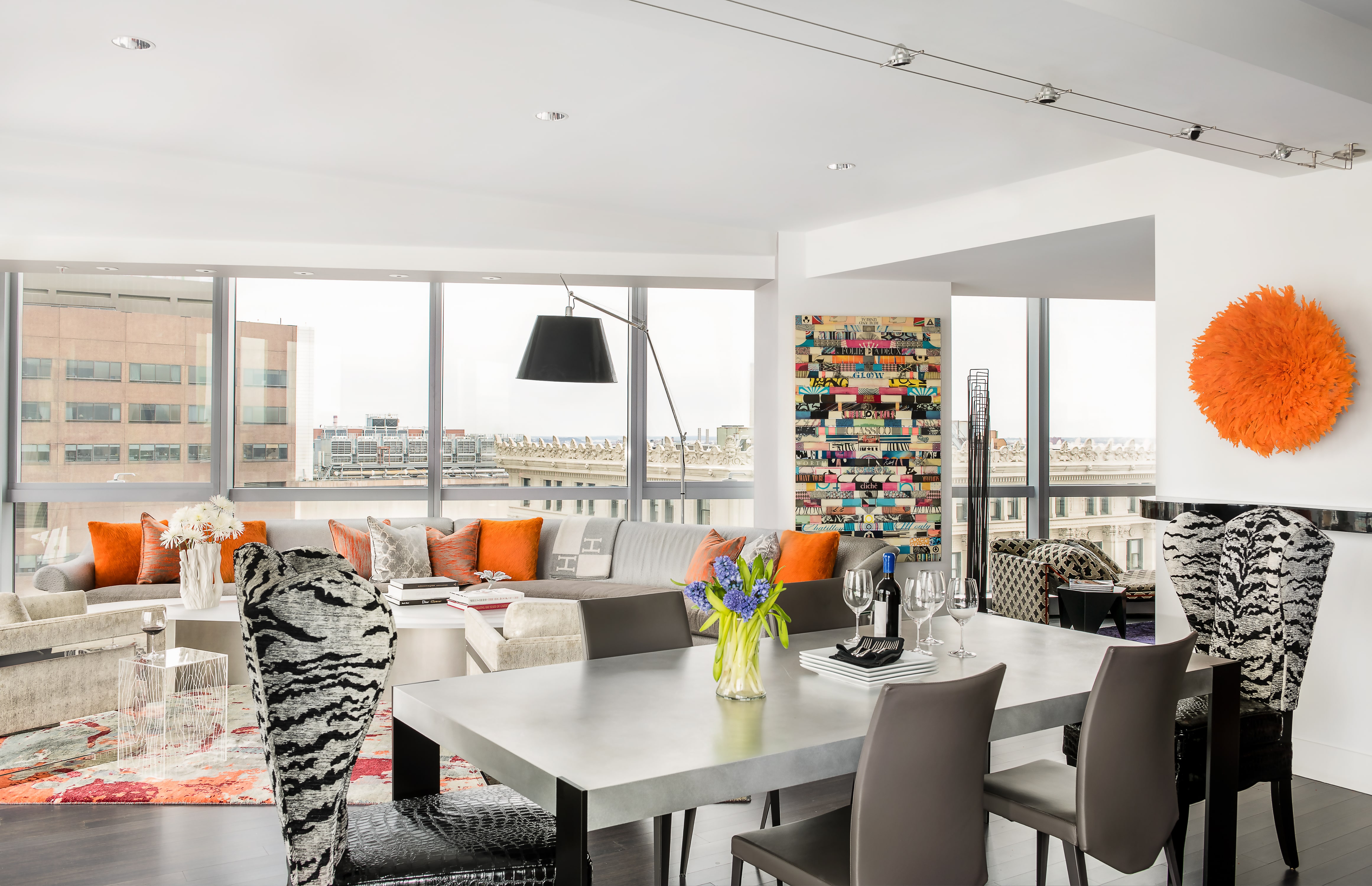 Urban Condo Design: Bold Colors & Edgy Style - Urban Condominium Design Inspiration