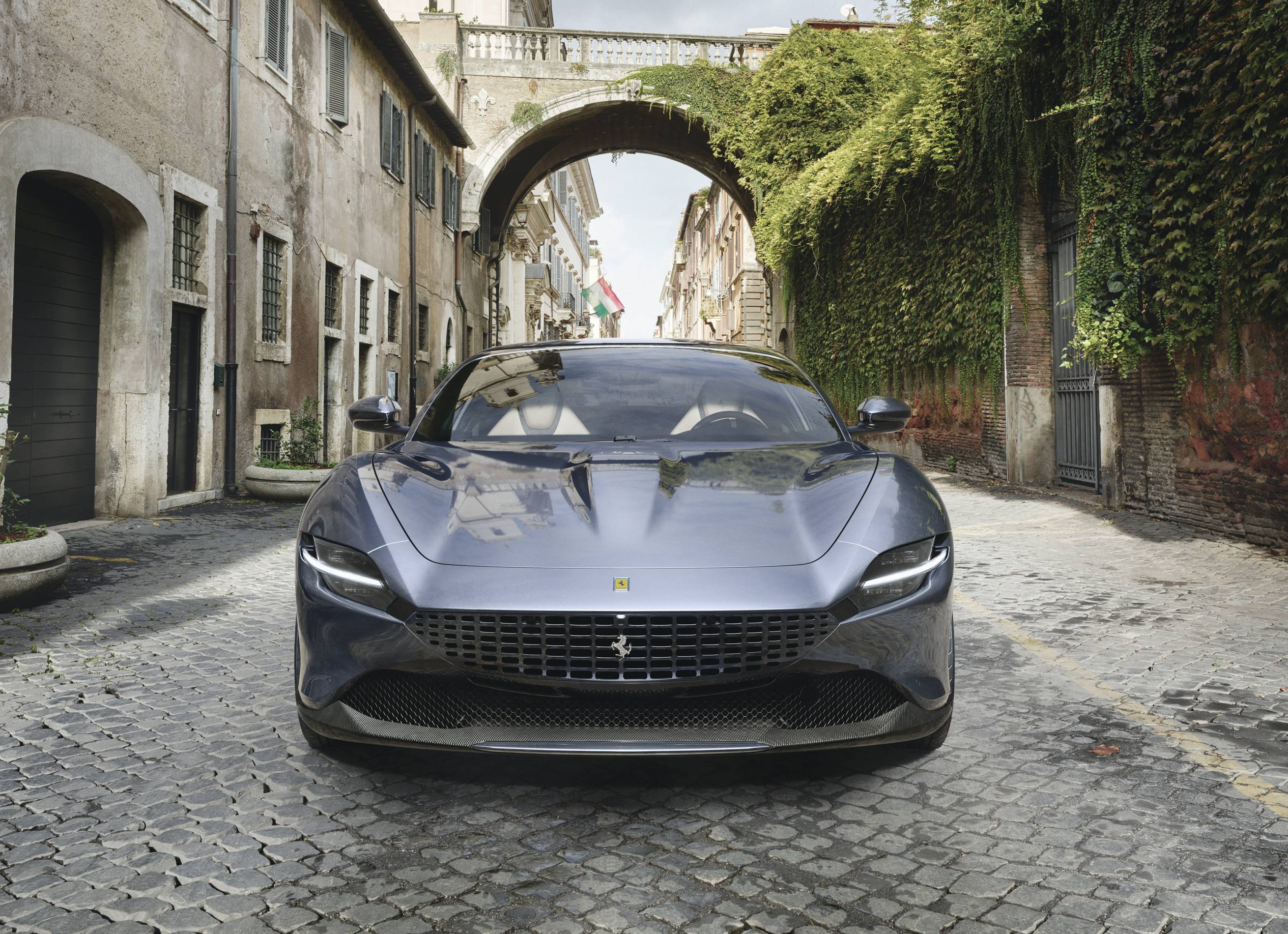 190492carferrariroma_3.jpg